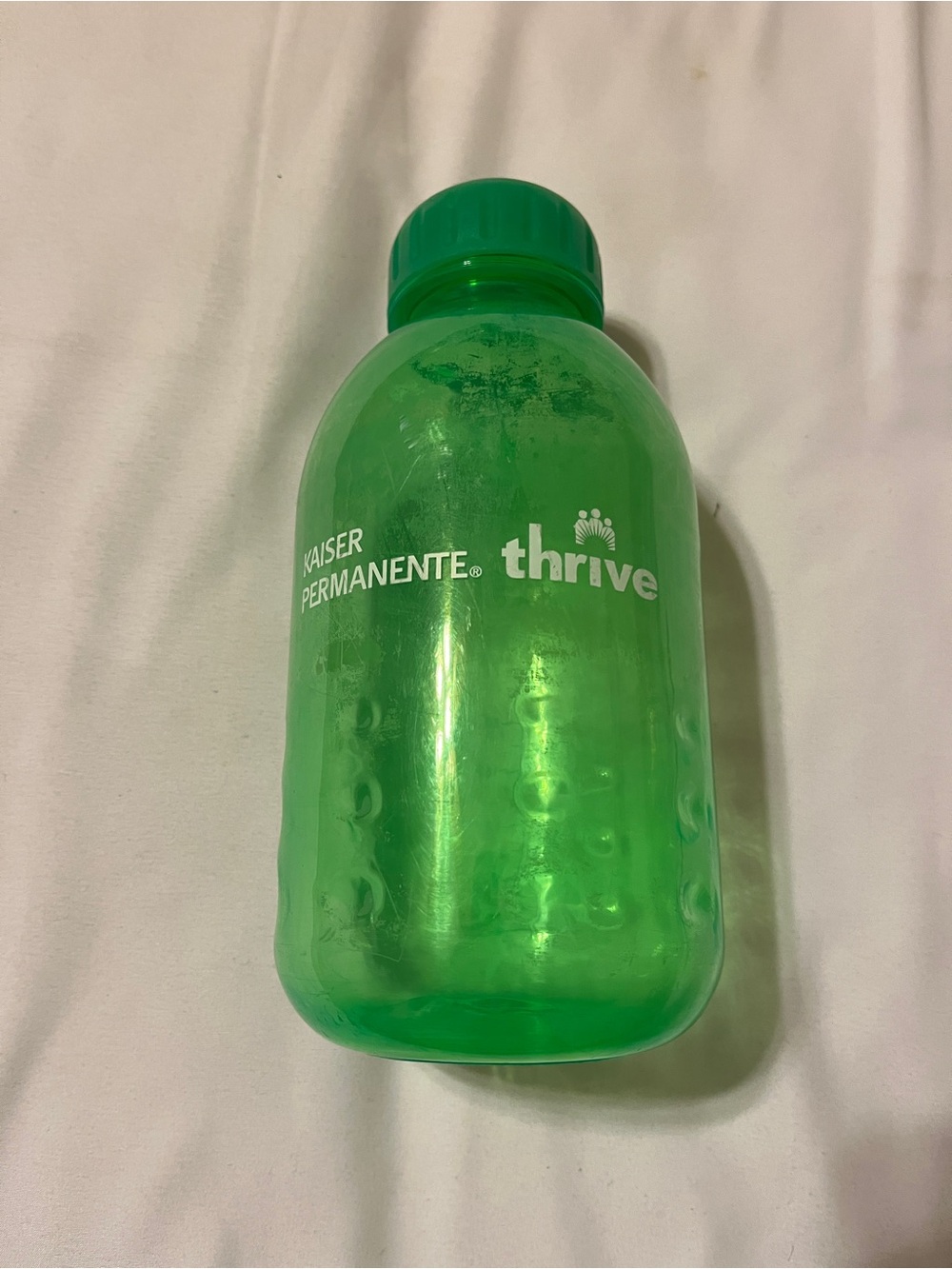 Kaiser Permanente Thrive Green 32 oz 1000ml Water Bottle